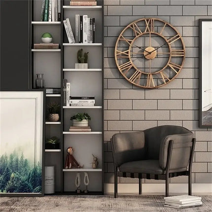 Horloge murale avec chiffres romains
